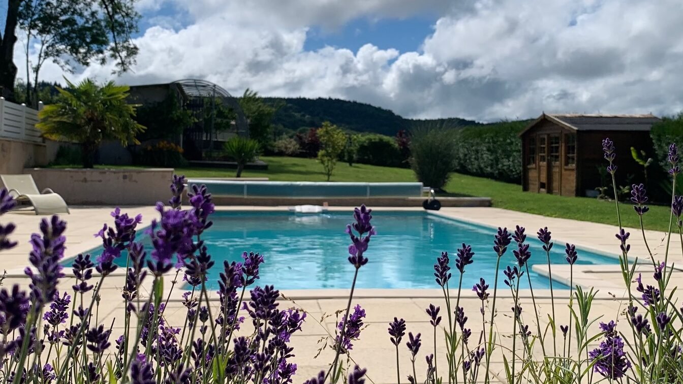 LOCATION MAISON JURA PISCINE LAC VACANCES ET WEEKEND